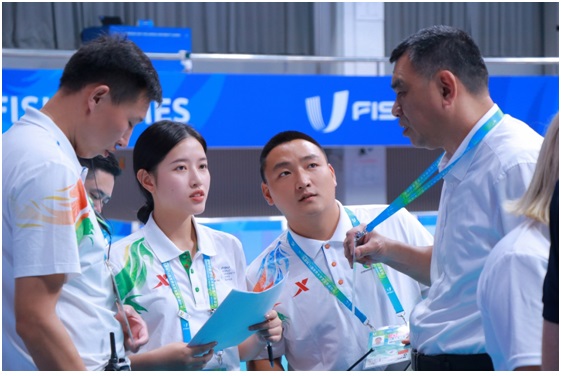 2023年7月—学院师生助力第31届世界老员工运动会